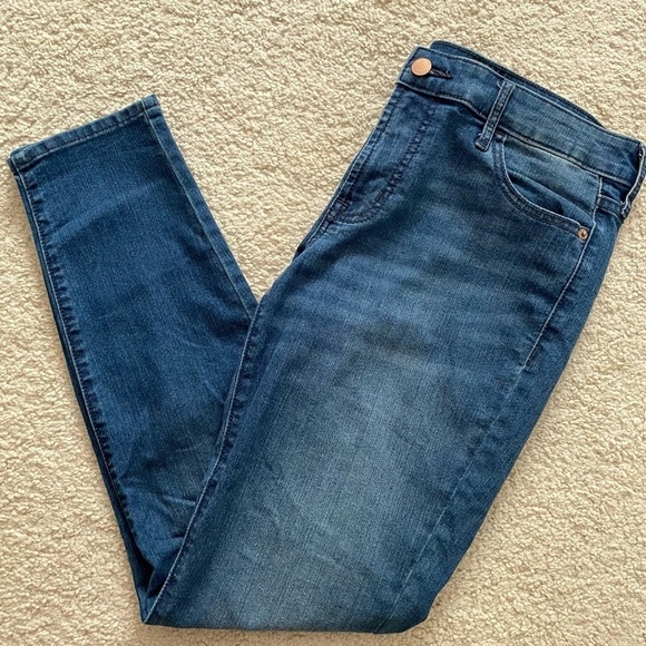 Old Navy Jeans - Picture 1 of 4
